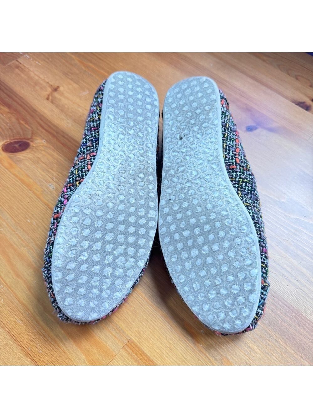 Toms - Picture 8 of 8